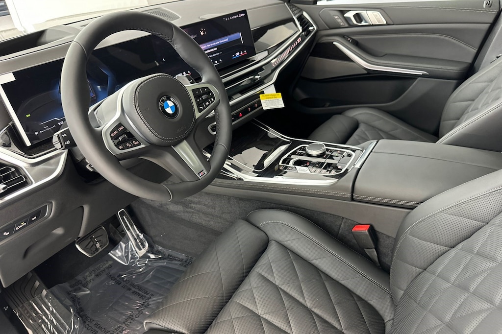New 2027 BMW X7 xDrive40i SUV