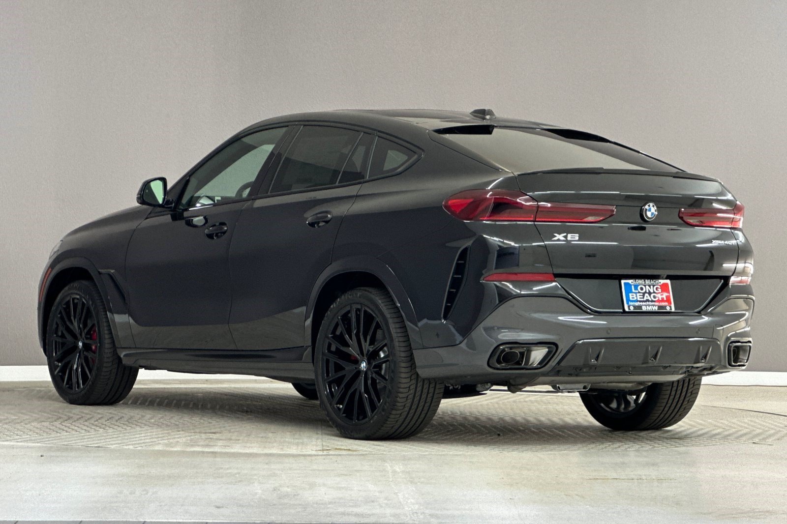 New 2027 BMW X6 xDrive40i SUV