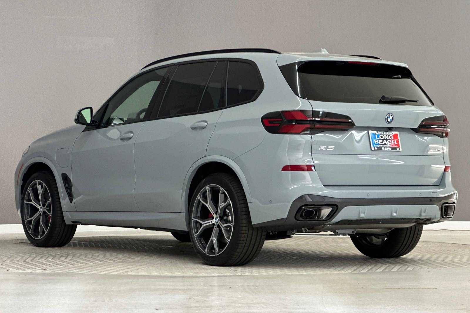 New 2026 BMW X5 PHEV xDrive50e SUV