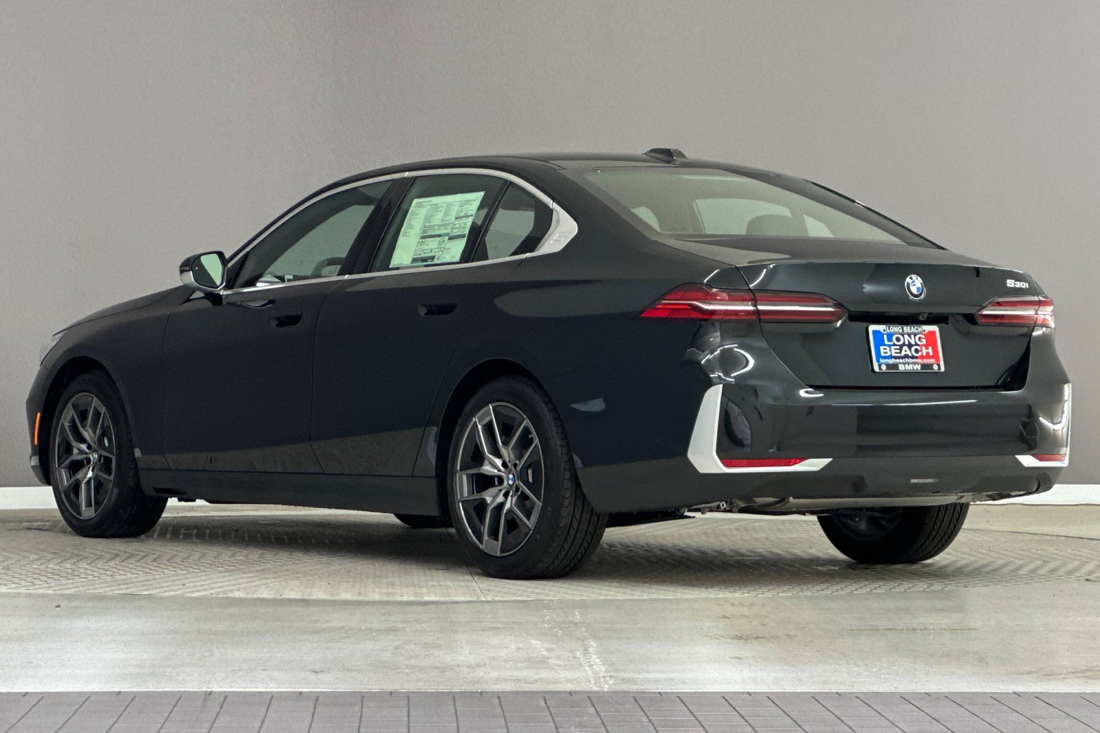 New 2027 BMW 530i Sedan
