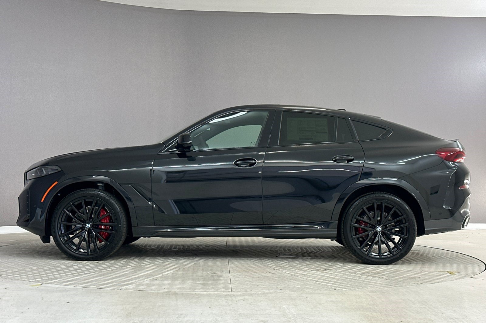 New 2027 BMW X6 xDrive40i SUV