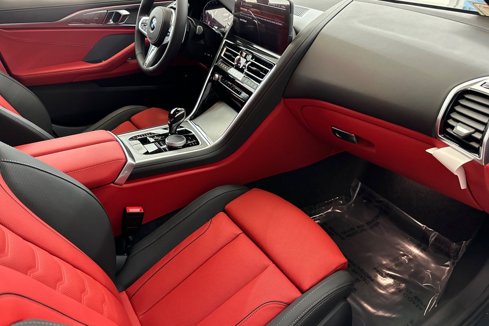 2026 BMW 8 Series 840i - Photo 26