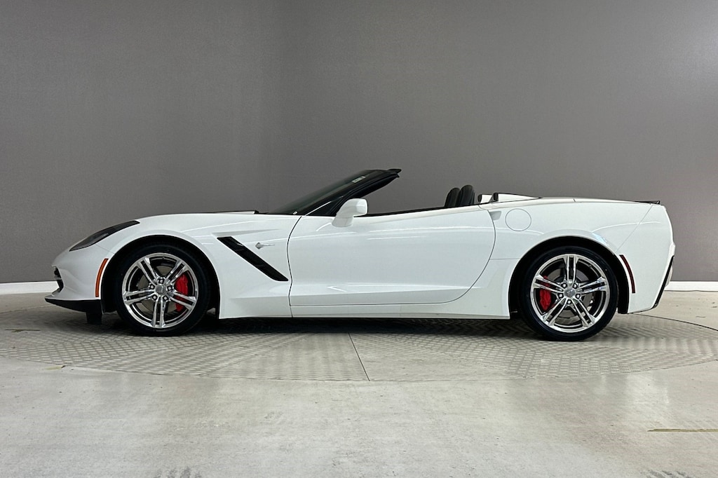 Used 2016 Chevrolet Corvette Stingray Convertible