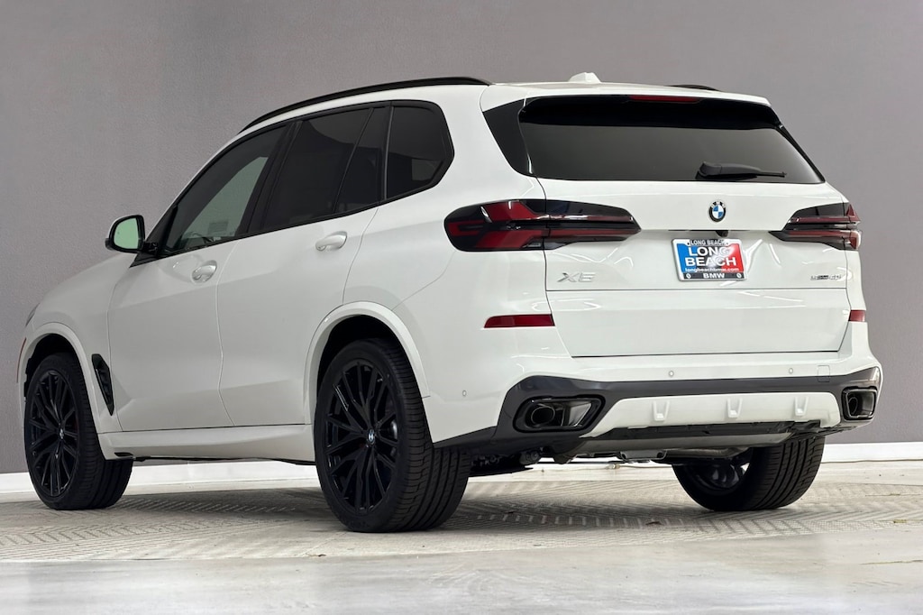 New 2026 BMW X5 sDrive40i SUV