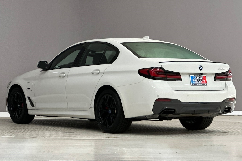 Certified 2023 BMW 530e Sedan