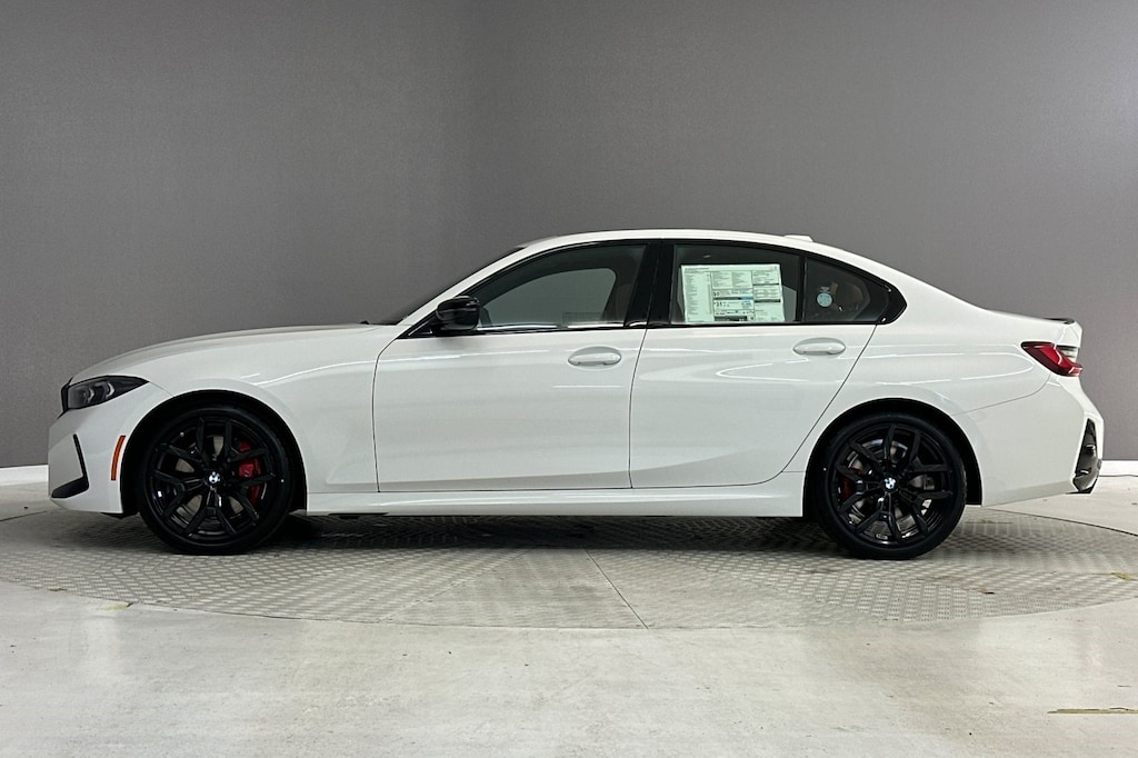 New 2026 BMW 330i Sedan