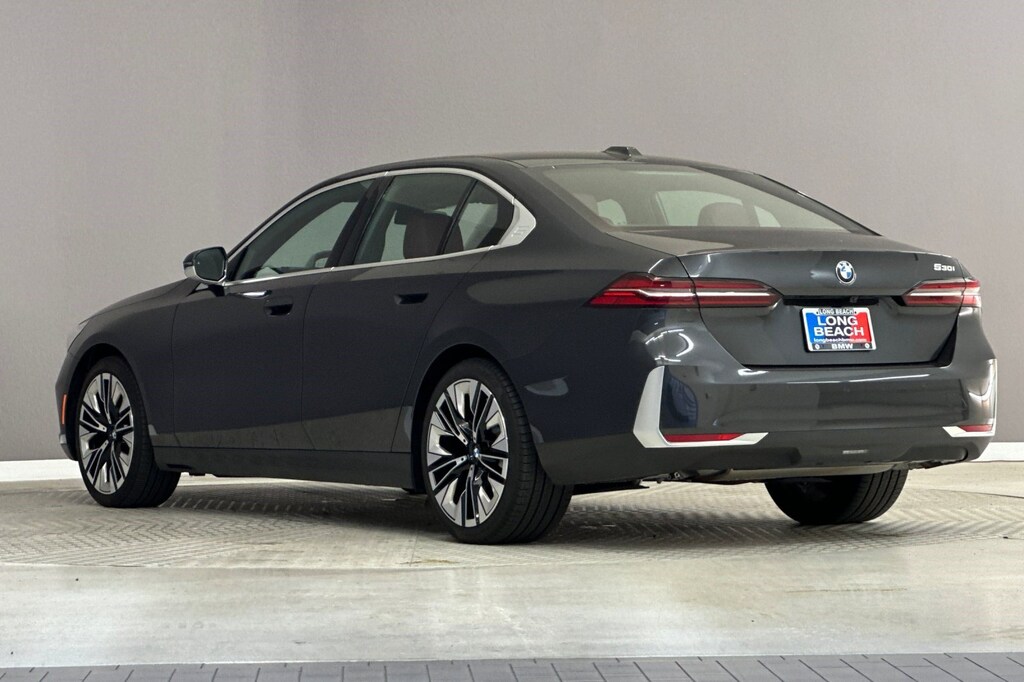 Used 2026 BMW 530i Sedan