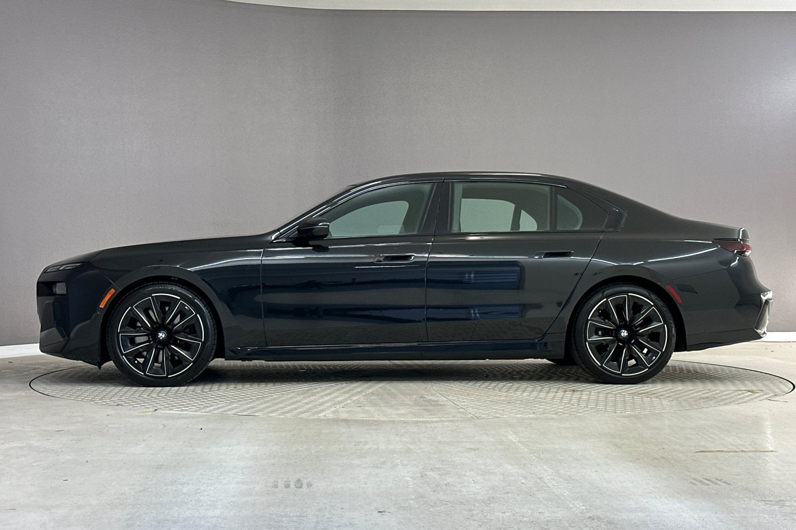 Certified 2023 BMW 740i Sedan