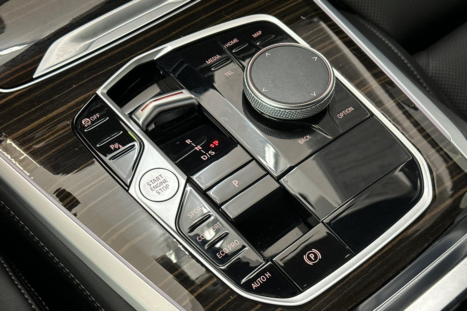 2026 BMW X5 40i - Photo 17