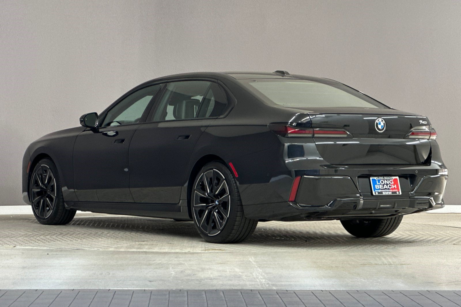 Certified 2023 BMW 740i Sedan