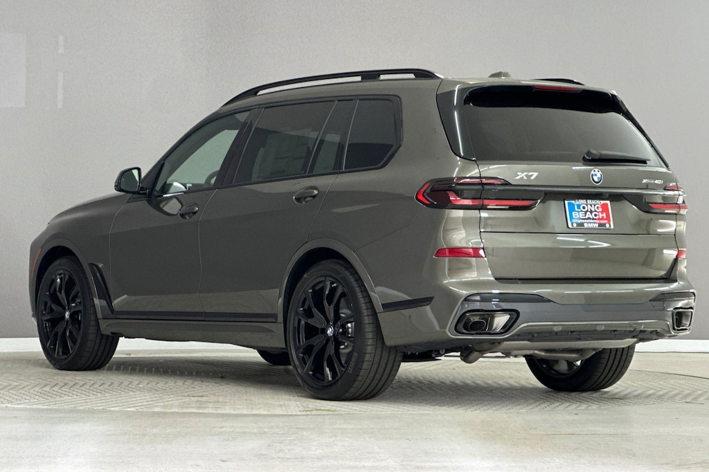 New 2027 BMW X7 xDrive40i SUV