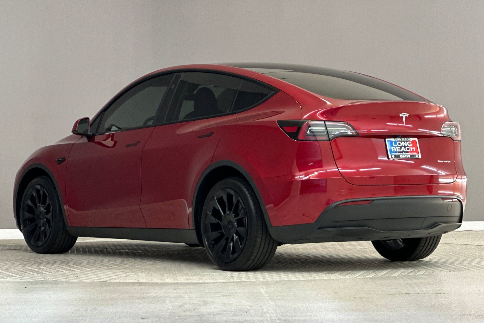 Used 2024 Tesla Model Y Long Range SUV