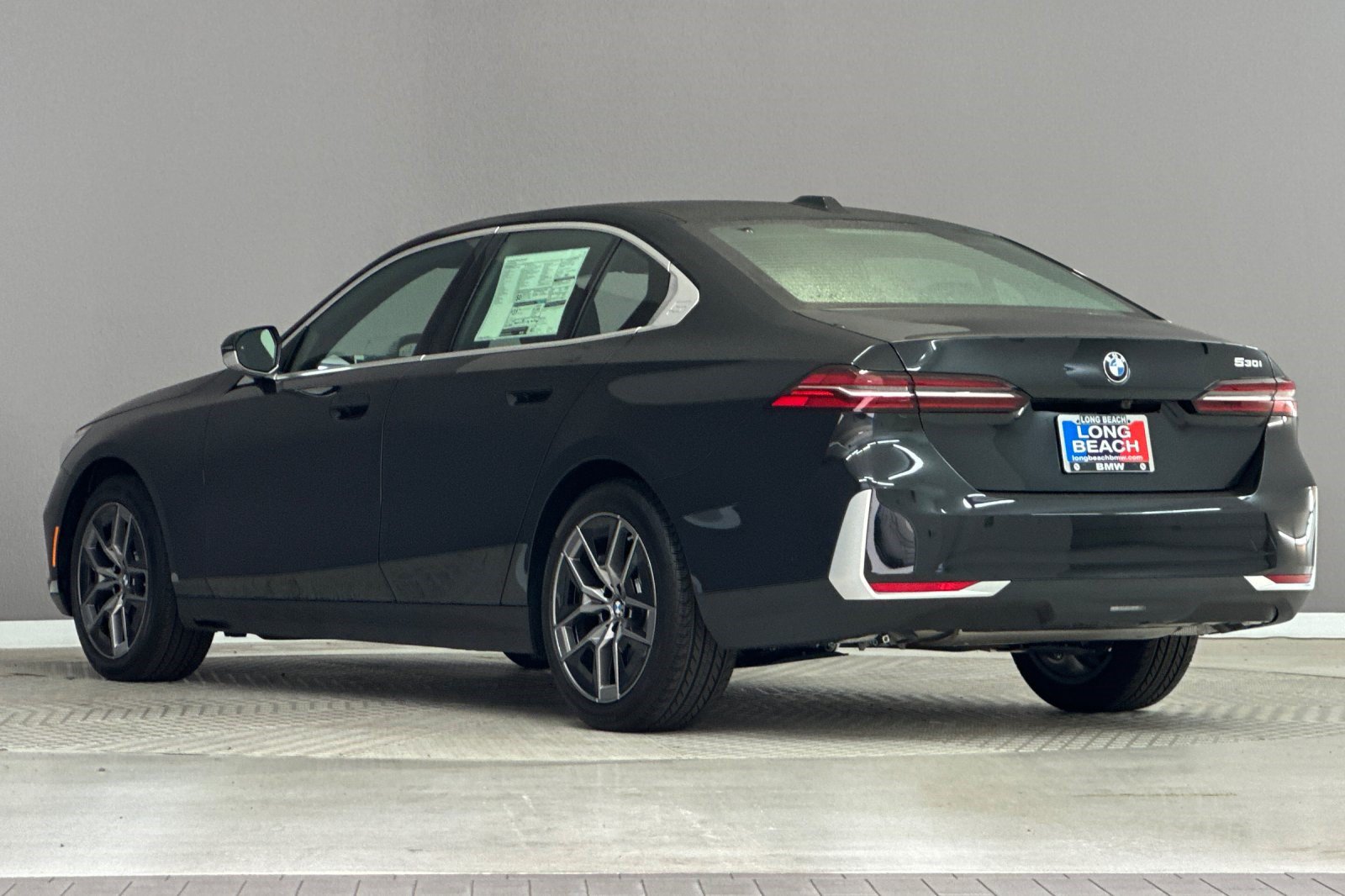 New 2027 BMW 530i Sedan