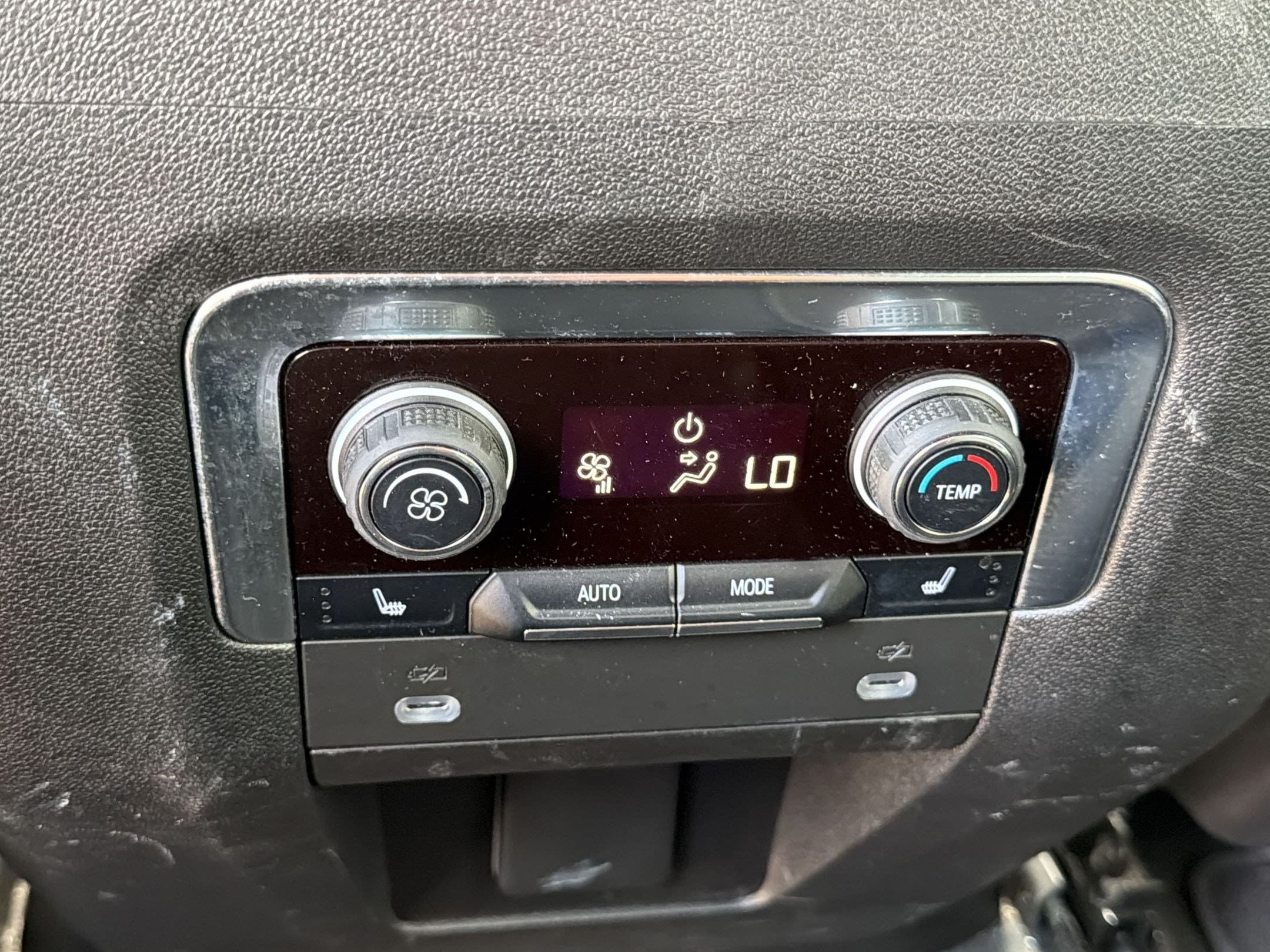 2021 Chevrolet Tahoe Premier - Photo 21