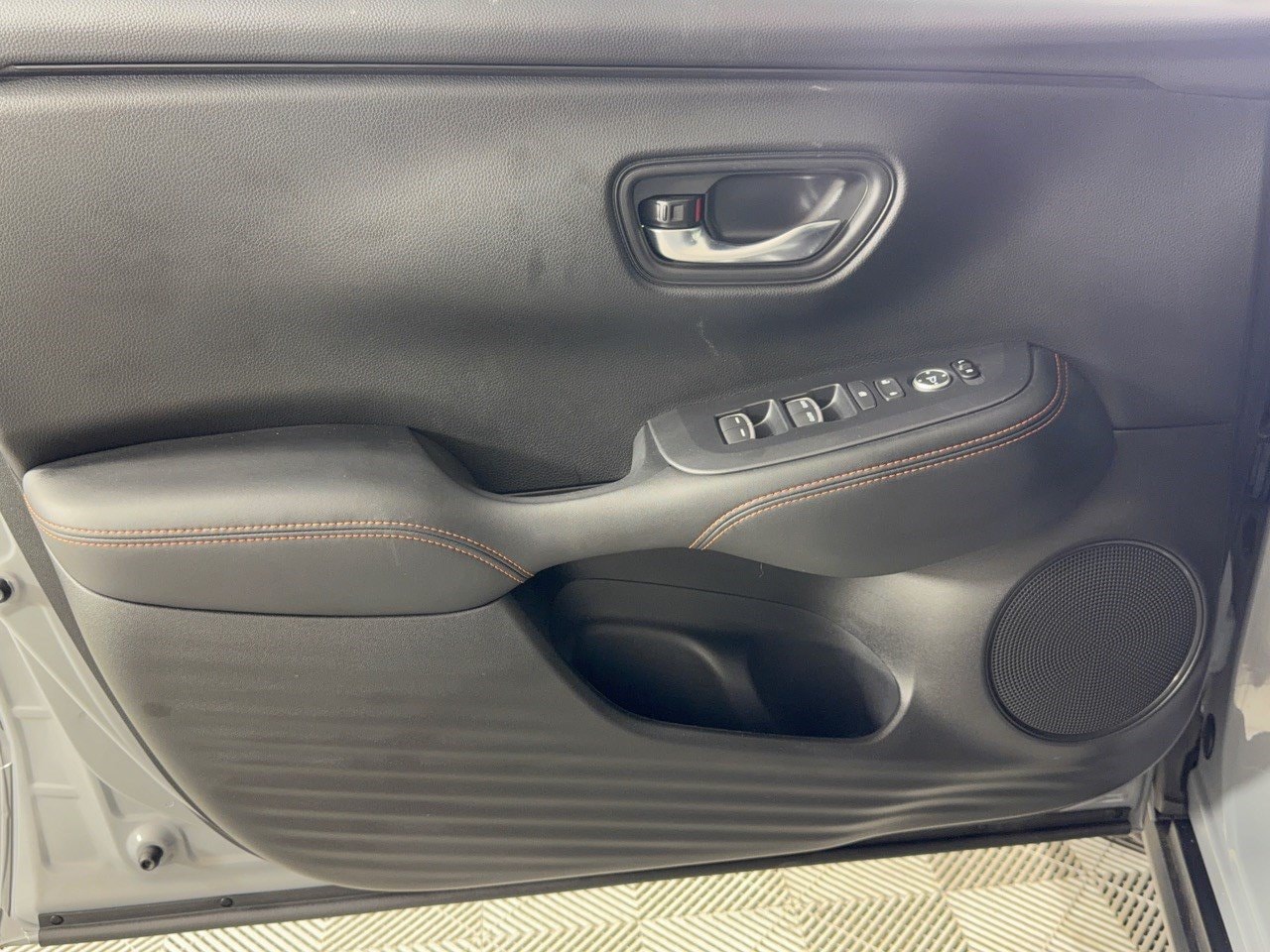2025 Honda HR-V Sport - Photo 14