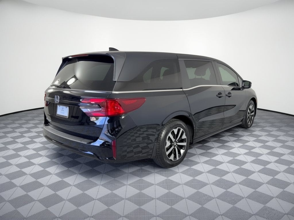 2025 Honda Odyssey EX-L - Photo 9