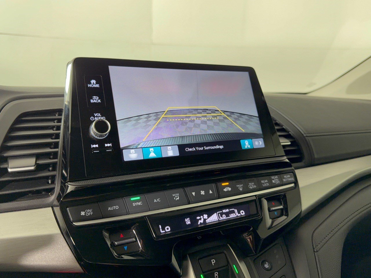 2025 Honda Odyssey EX-L - Photo 24
