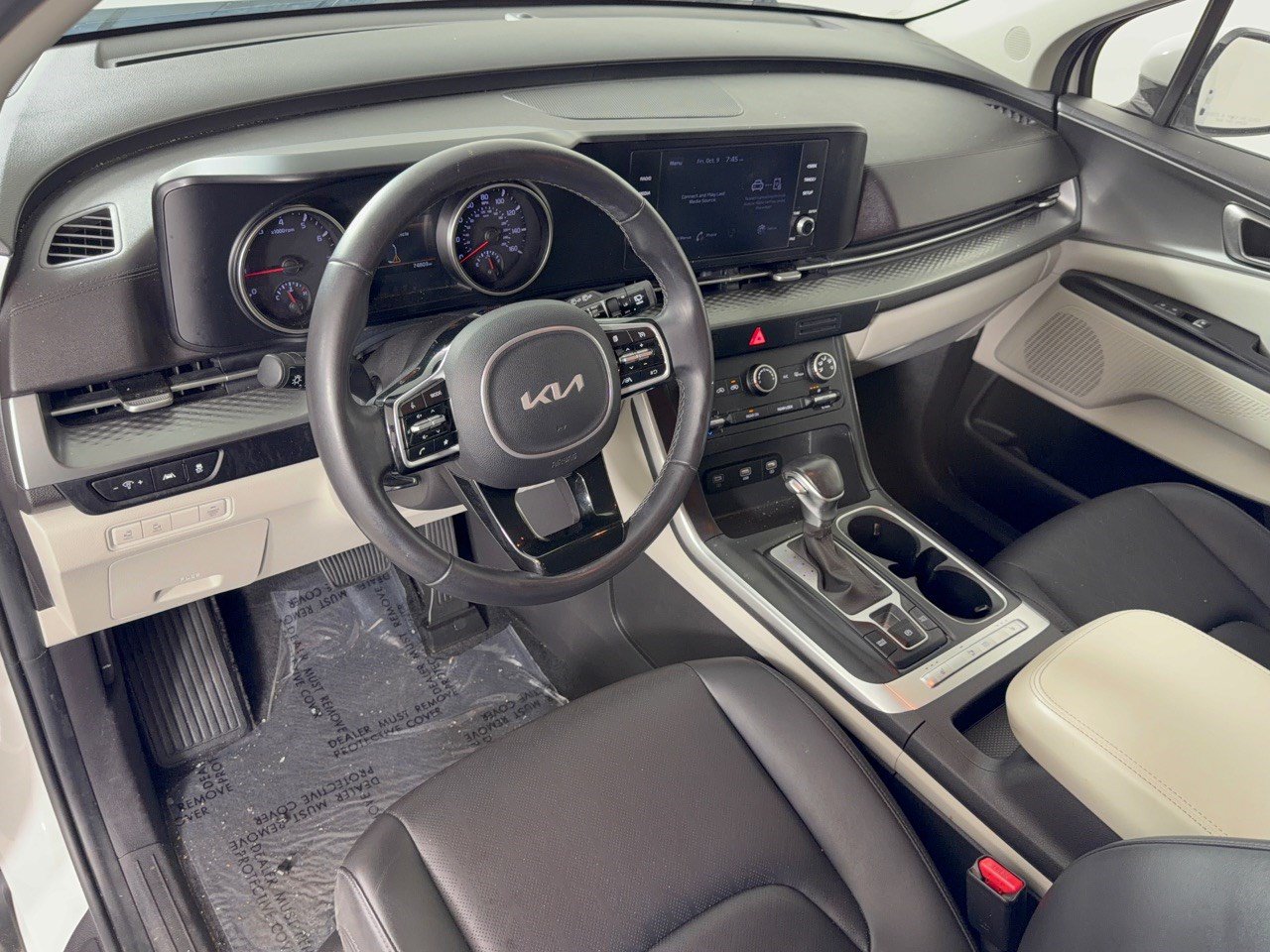 Used 2022 Kia Carnival LXS MPV