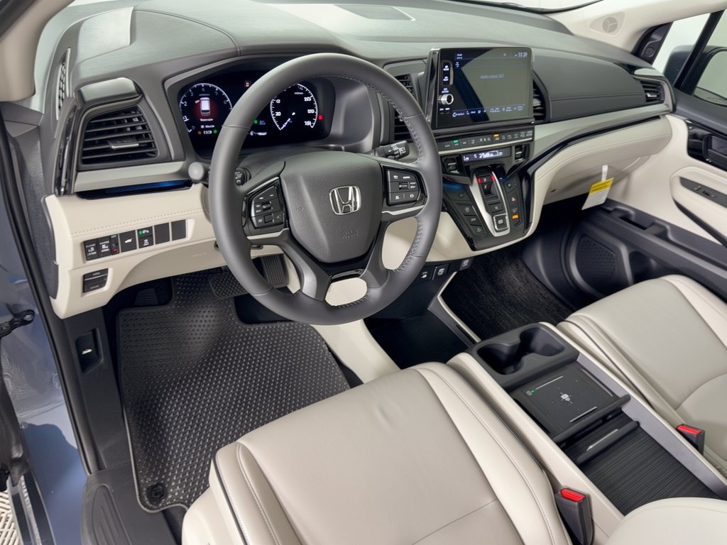New 2027 Honda Odyssey Touring Touring Auto