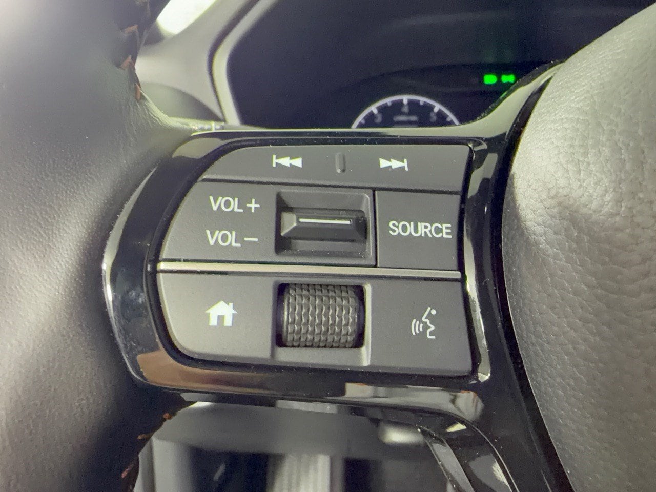 2025 Honda HR-V Sport - Photo 18