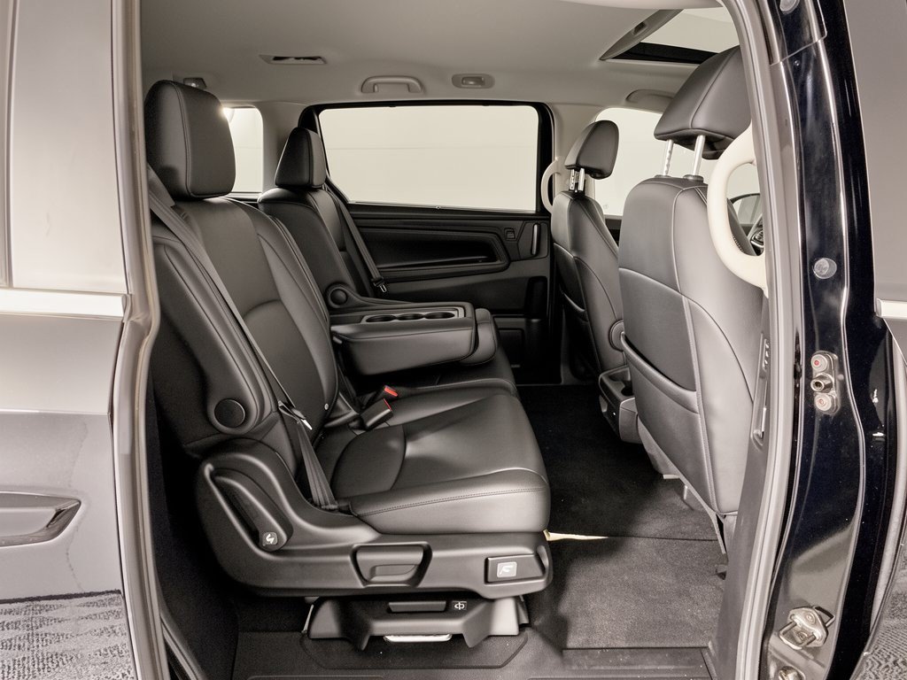 2025 Honda Odyssey EX-L - Photo 29