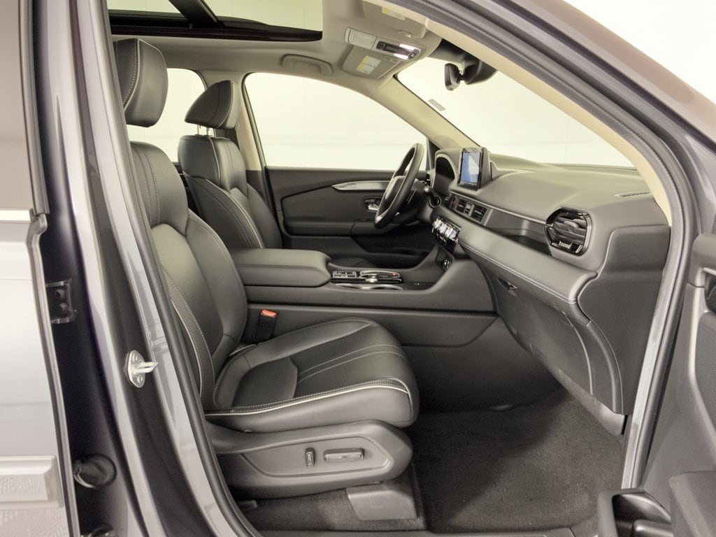 2025 Honda Pilot Elite - Photo 30