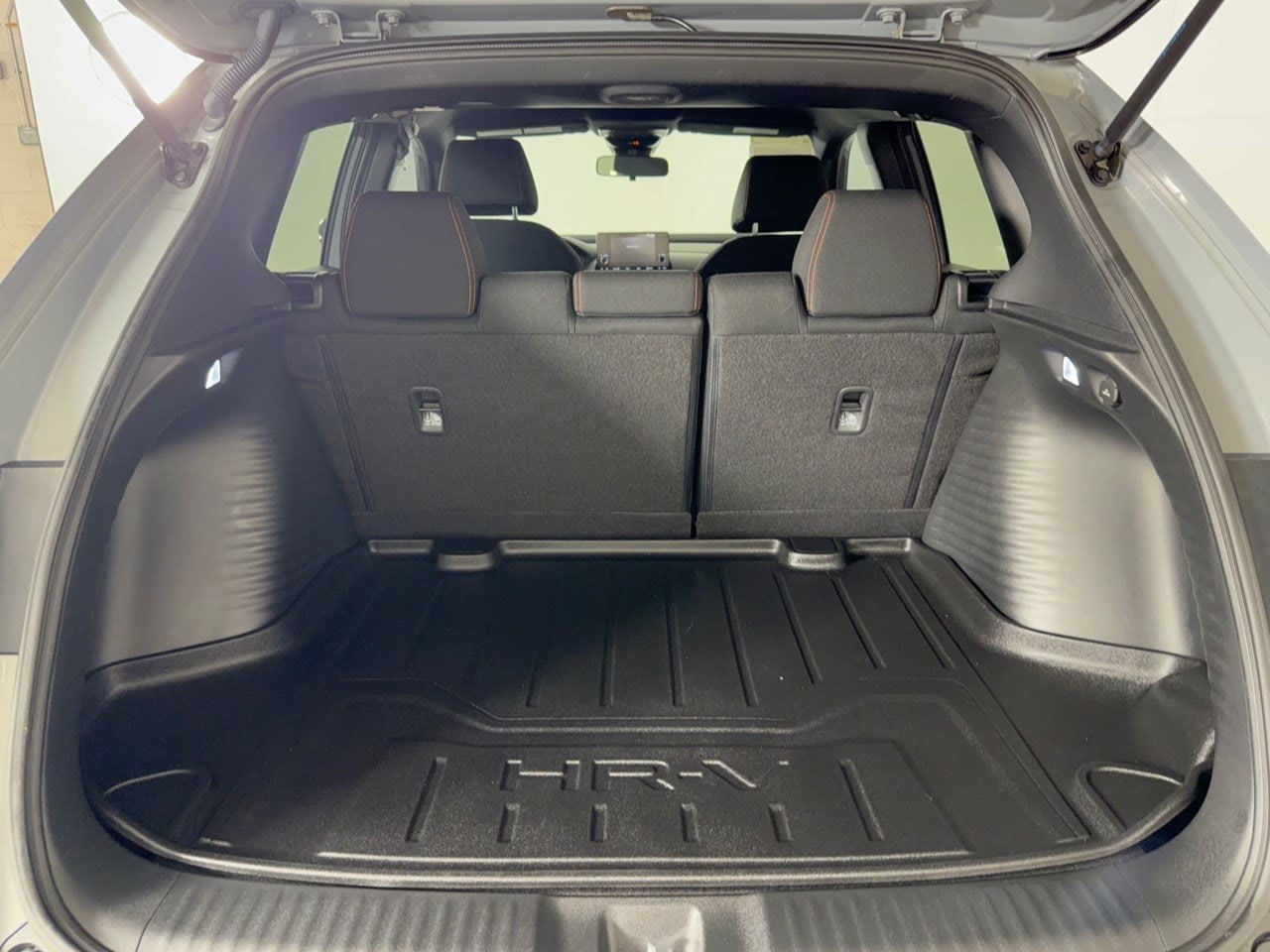 2025 Honda HR-V Sport - Photo 28