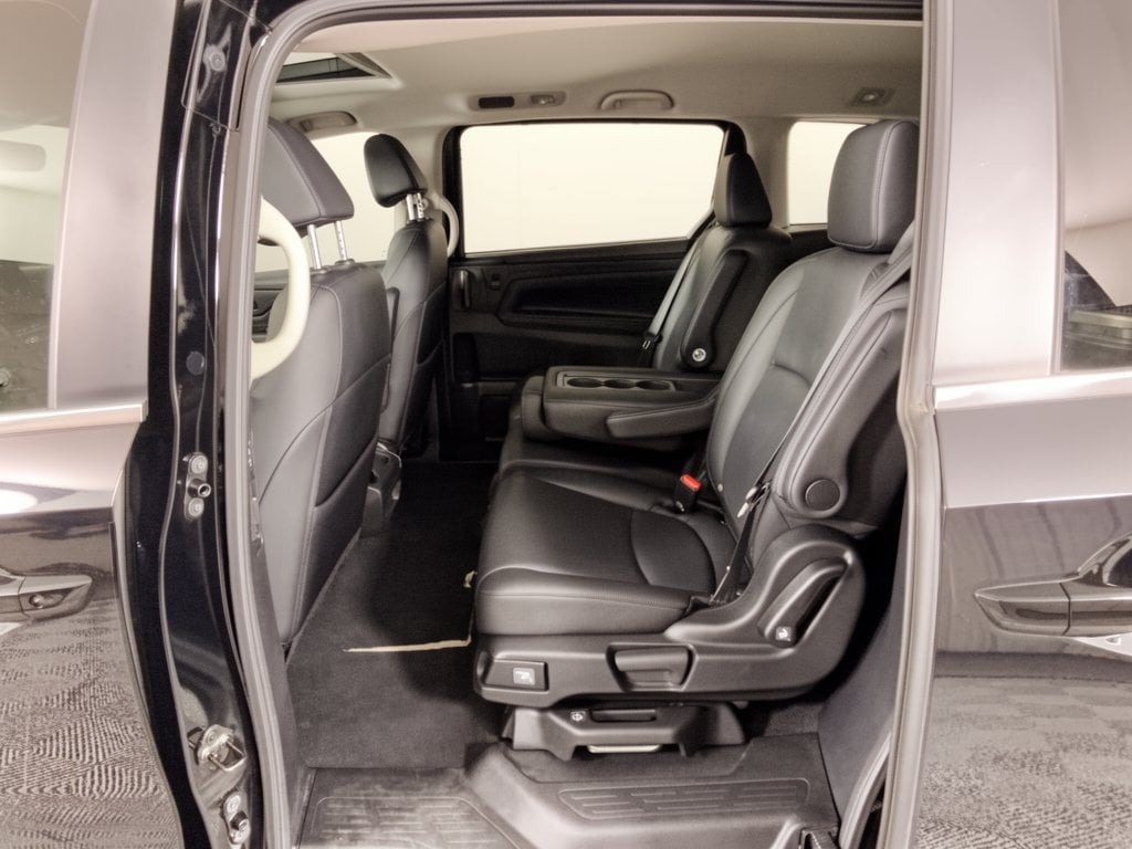 2025 Honda Odyssey EX-L - Photo 25