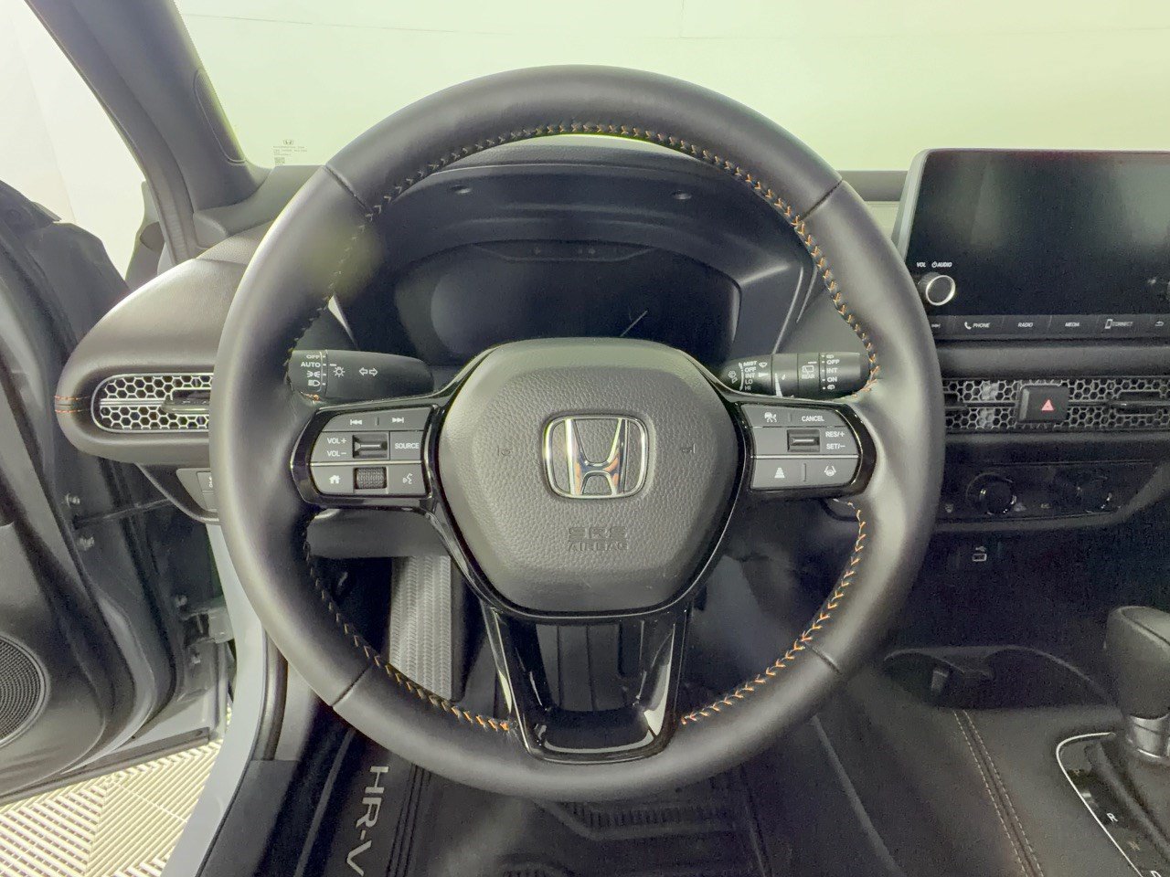 2025 Honda HR-V Sport - Photo 10