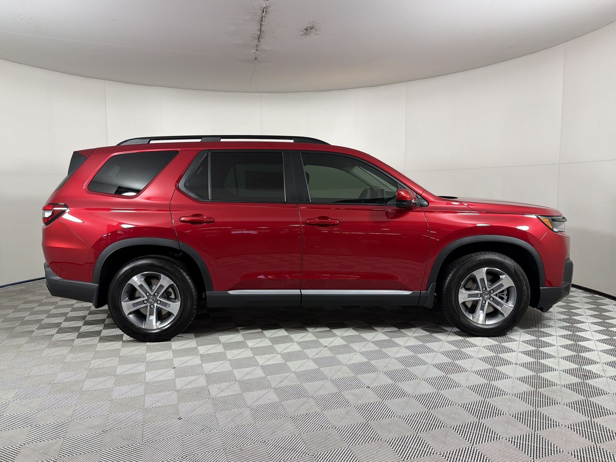 2026 Honda Pilot EX-L - Photo 8