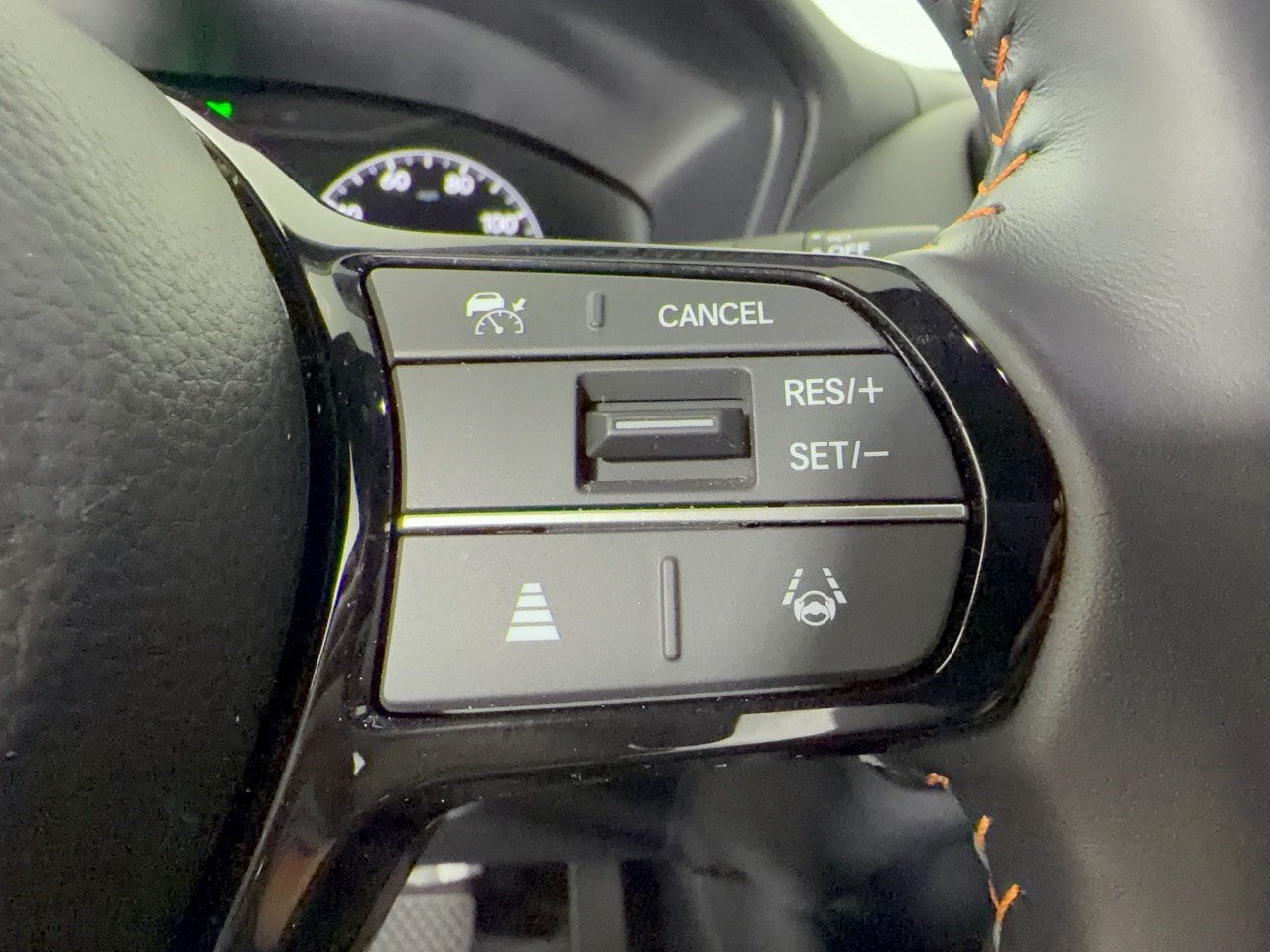 2025 Honda HR-V Sport - Photo 19