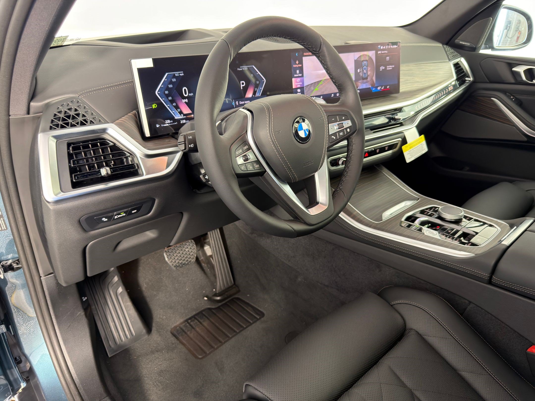 New 2026 BMW X5 sDrive40i SUV