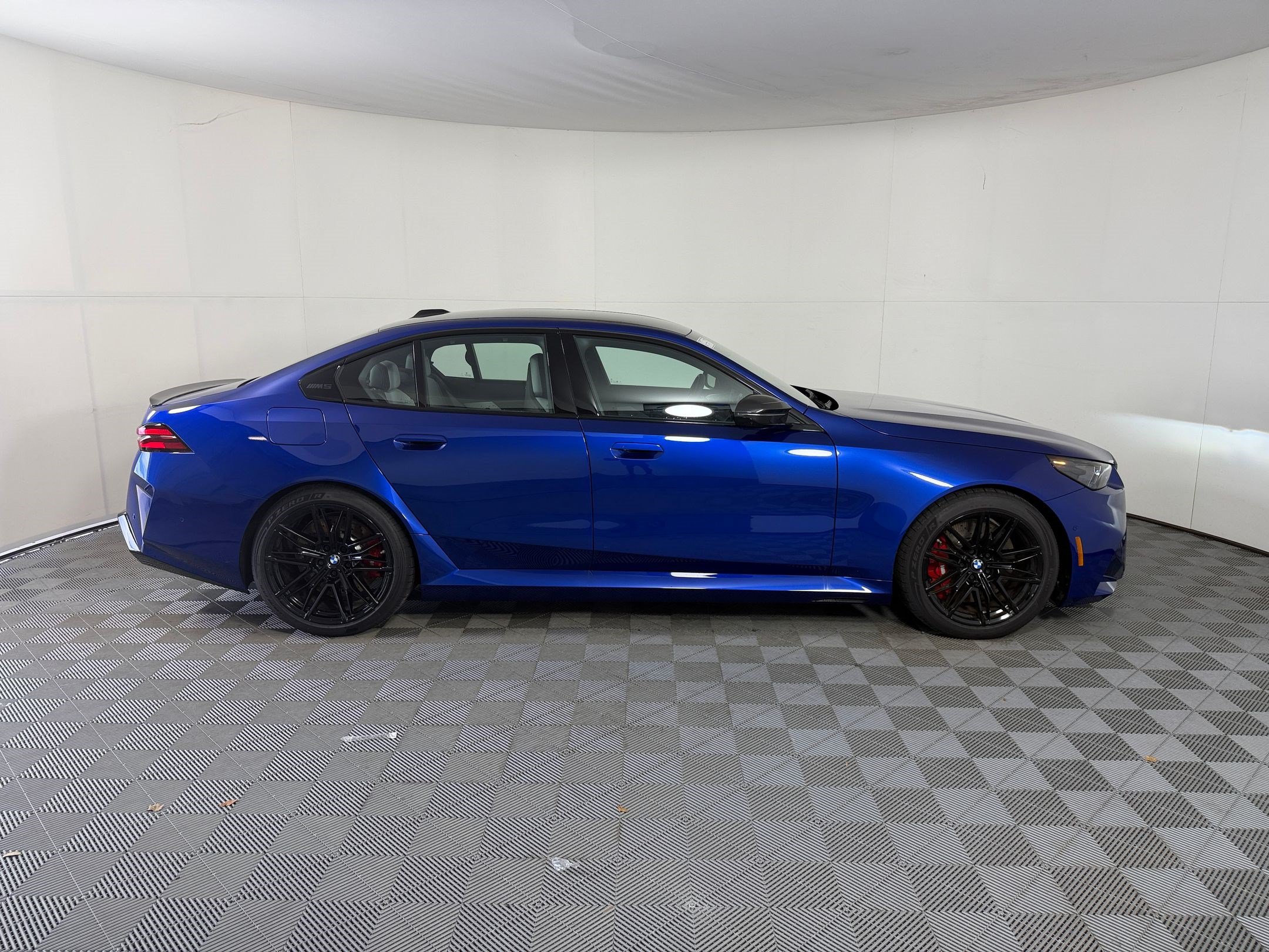 2026 BMW M5 M5 - Photo 8
