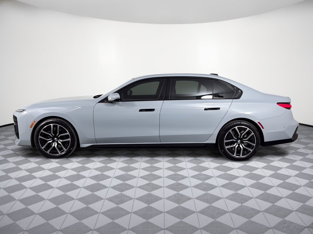 Certified 2023 BMW 760i xDrive Sedan