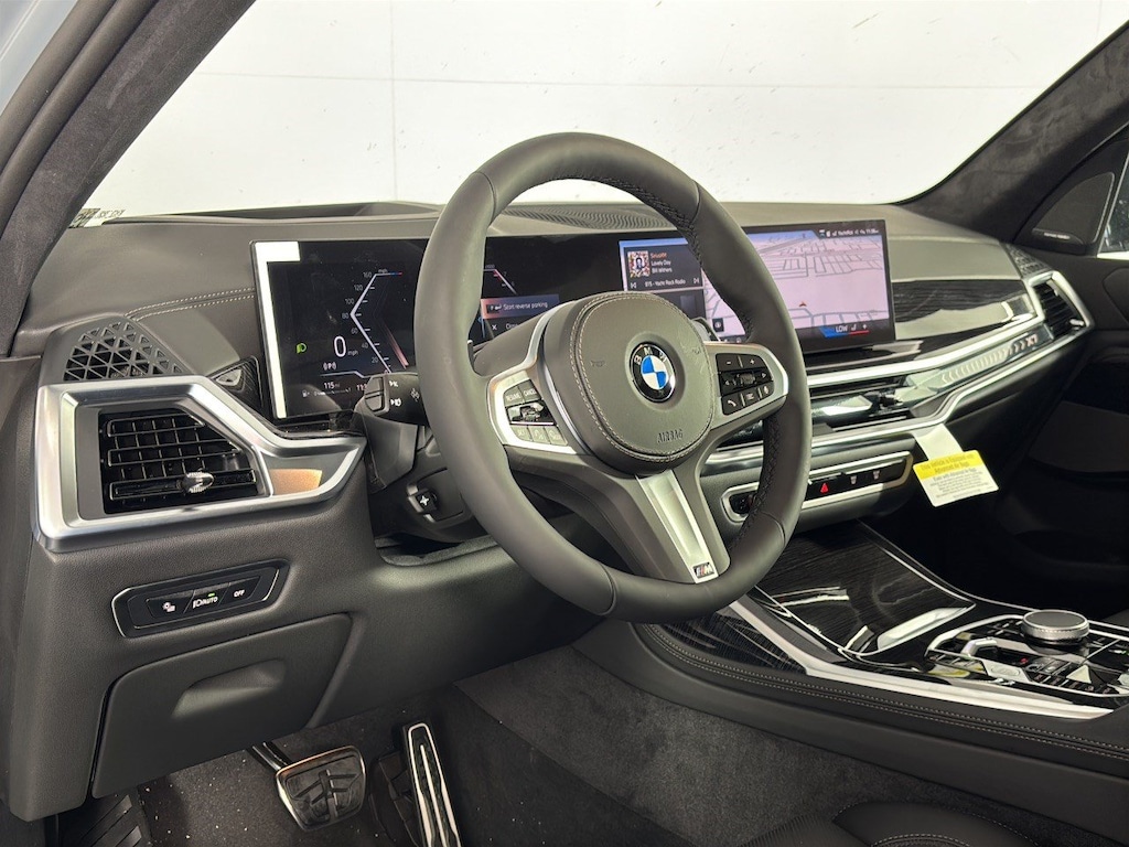New 2027 BMW X7 xDrive40i SUV