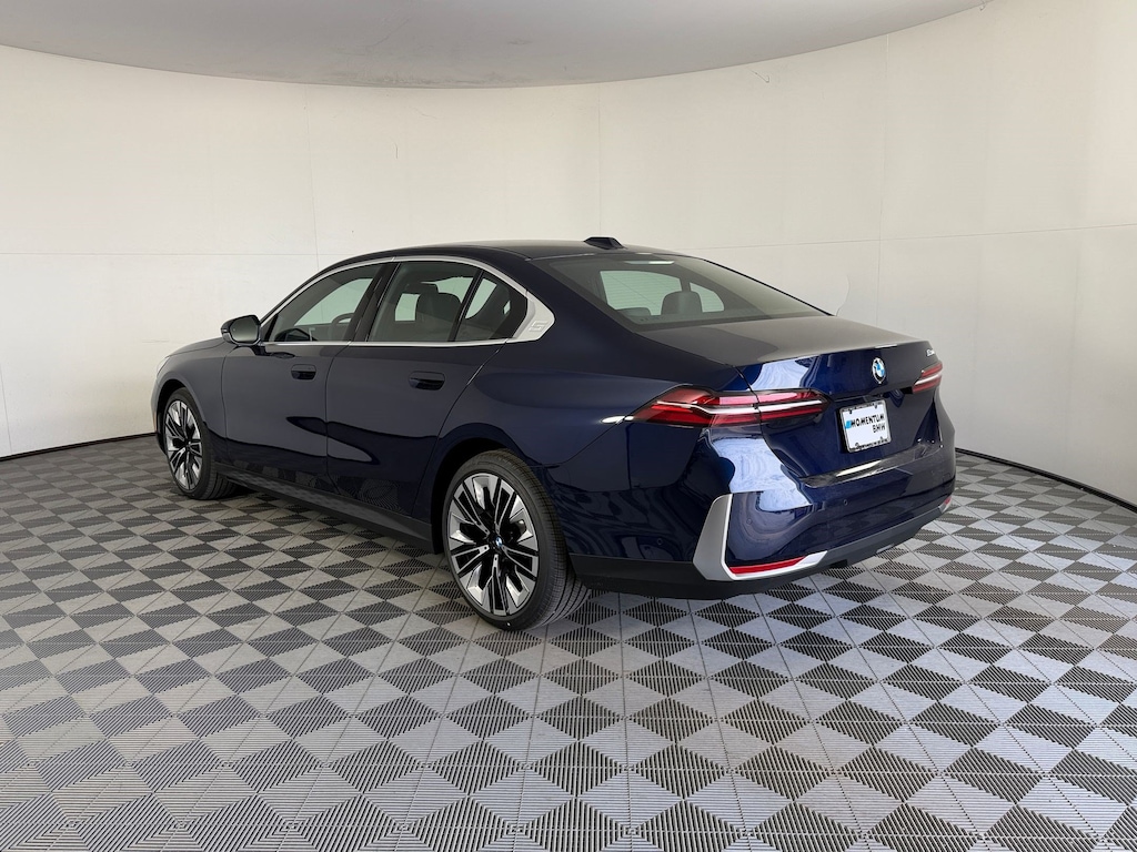 Used 2027 BMW 530i Sedan