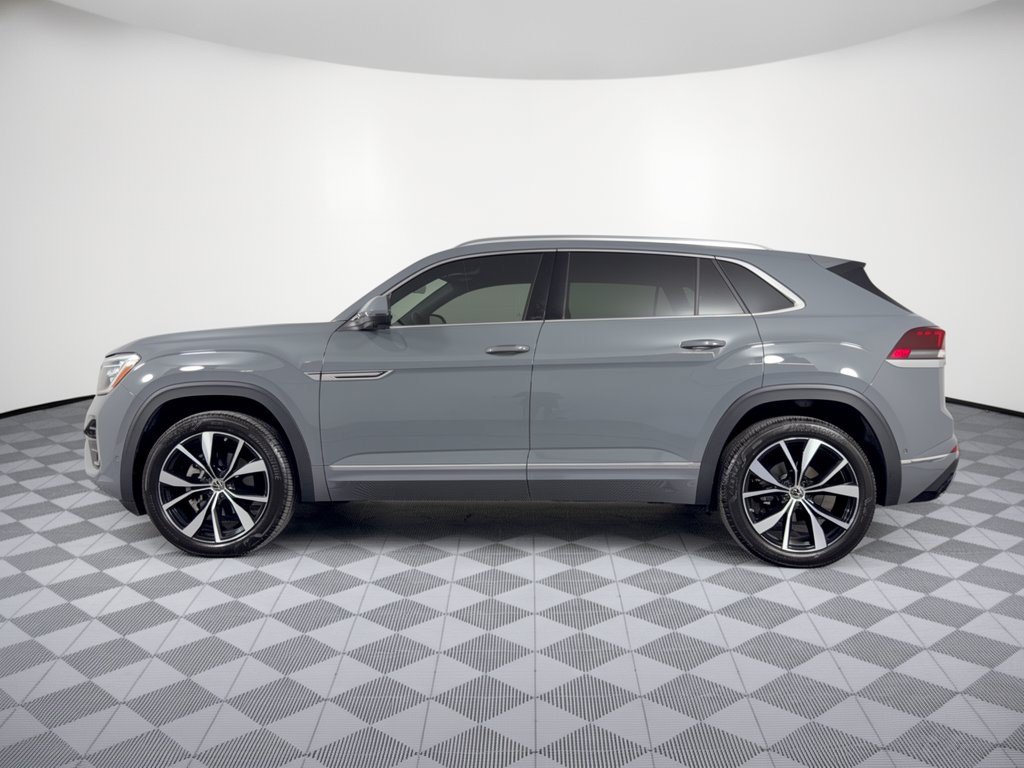 Used 2025 Volkswagen Atlas Cross Sport 2.0T SEL Premium R-Line SUV