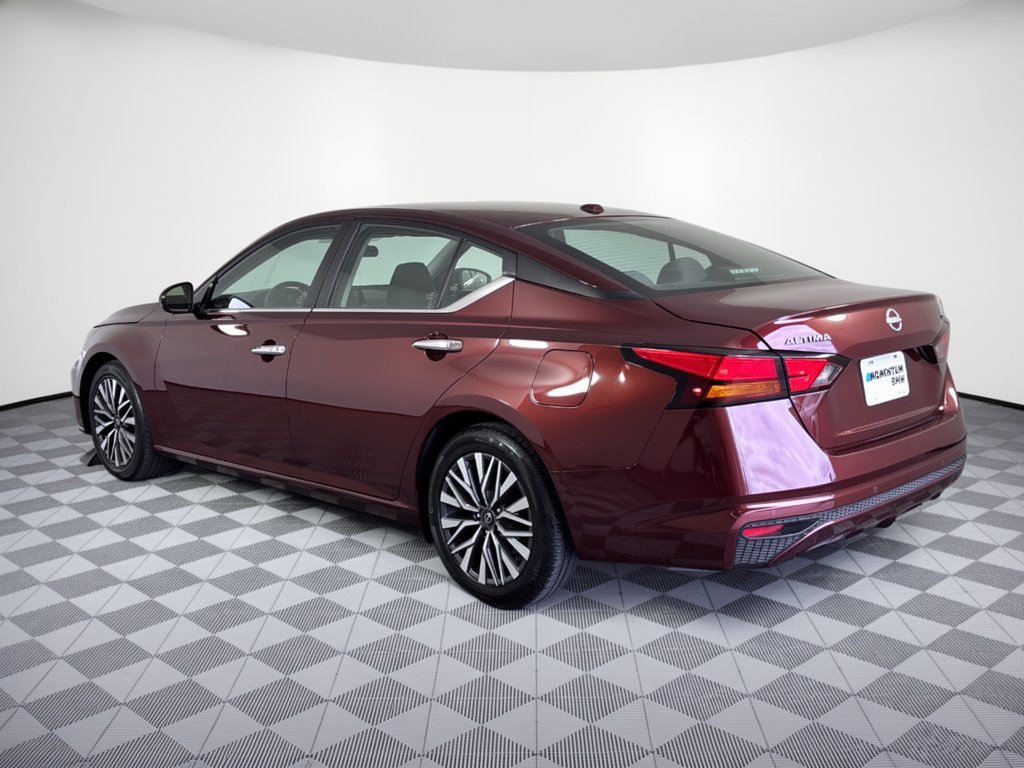 Used 2023 Nissan Altima 2.5 SV Sedan
