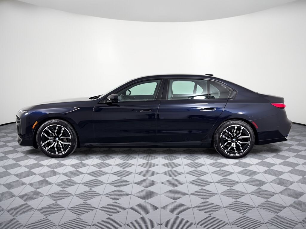 Used 2023 BMW 740i Sedan