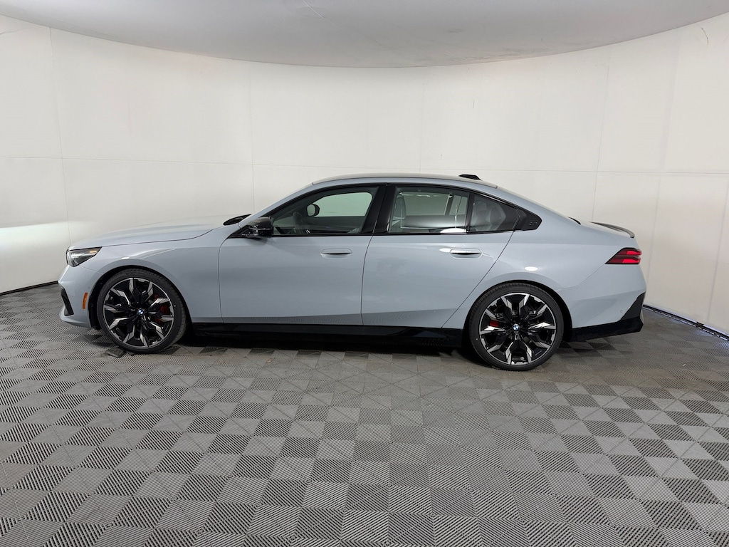 New 2026 BMW i5 M60 Sedan
