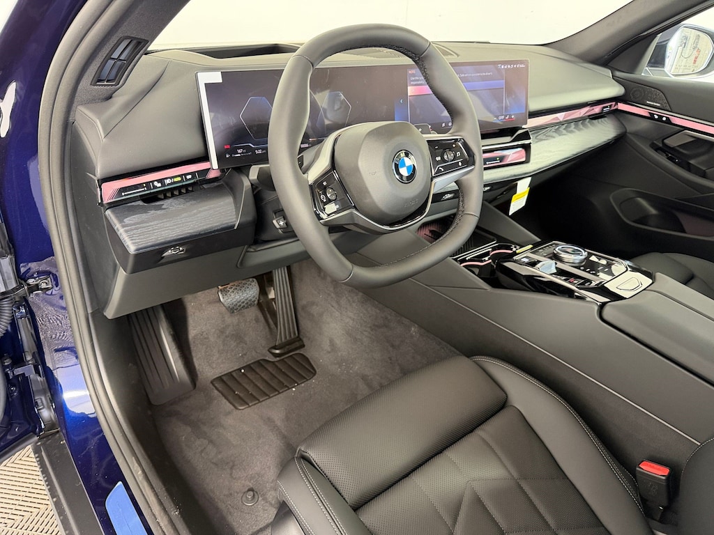 Used 2027 BMW 530i Sedan