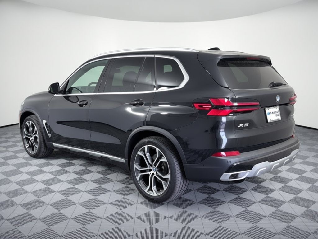 New 2026 BMW X5 xDrive40i SUV