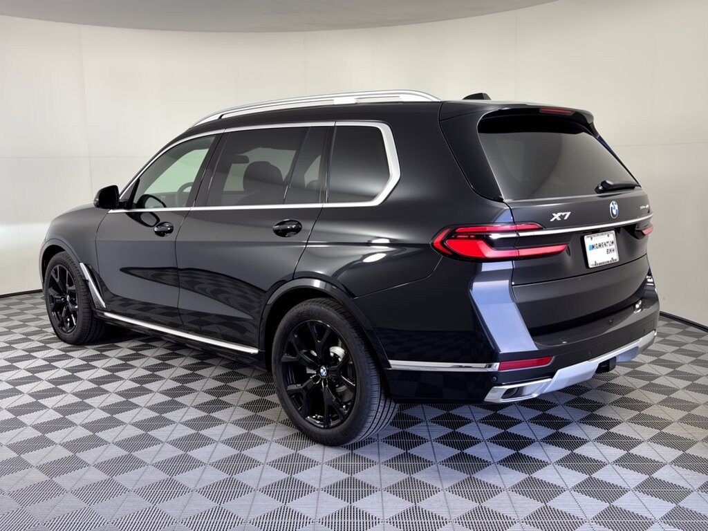 New 2027 BMW X7 xDrive40i SUV