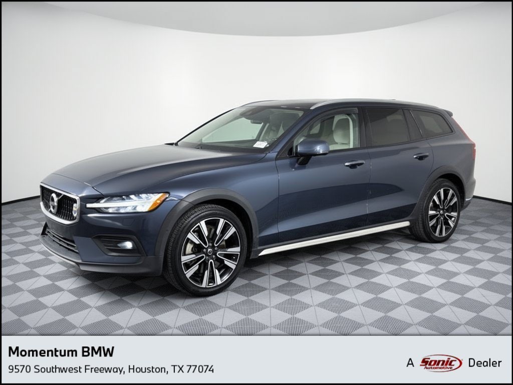 2020 Volvo V60 Cross Country
