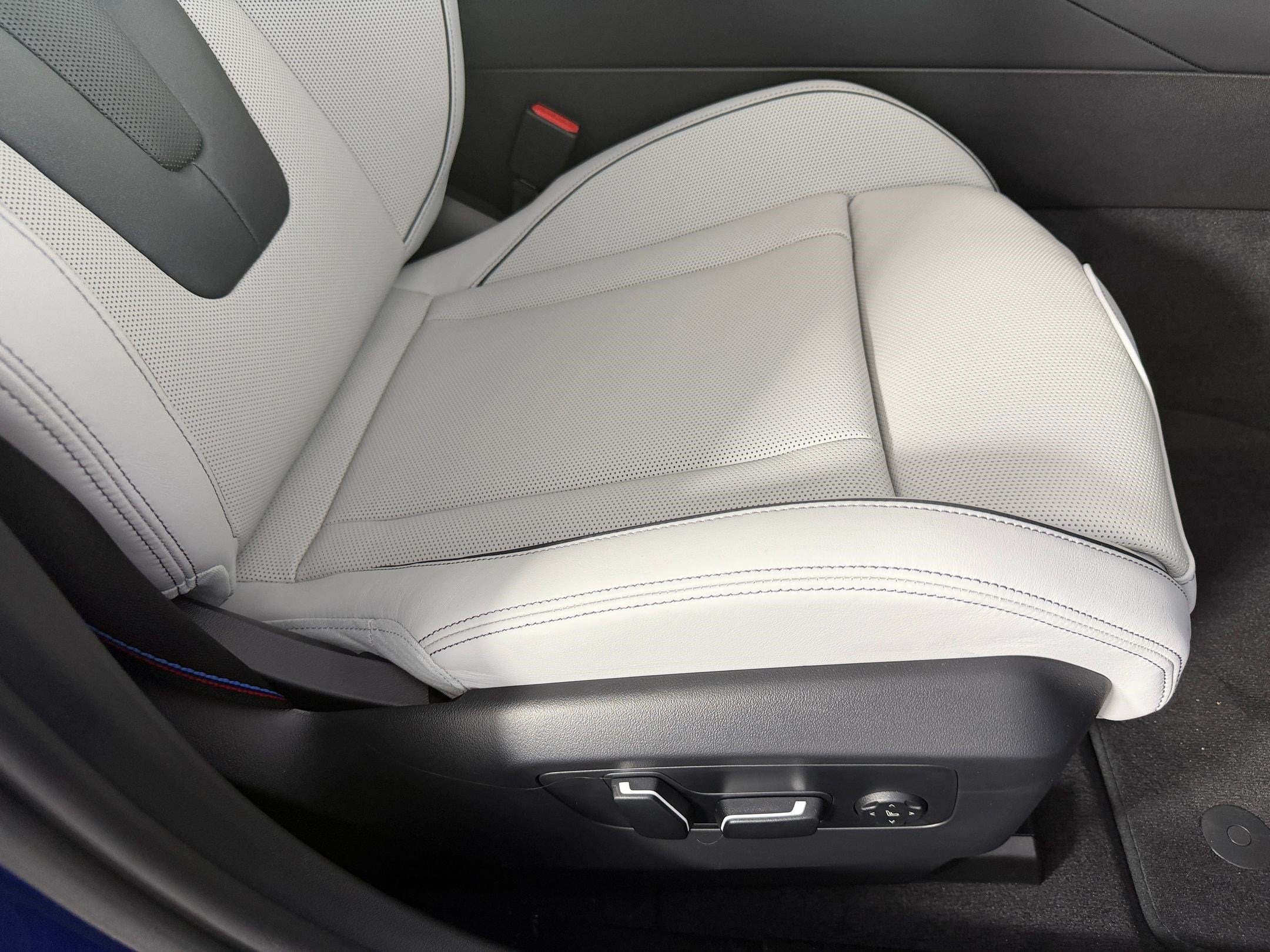 2026 BMW M5 M5 - Photo 32