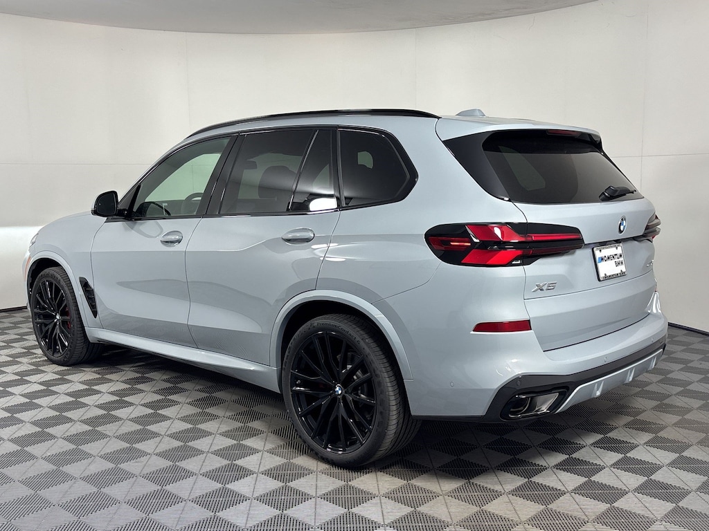 New 2026 BMW X5 xDrive40i SUV