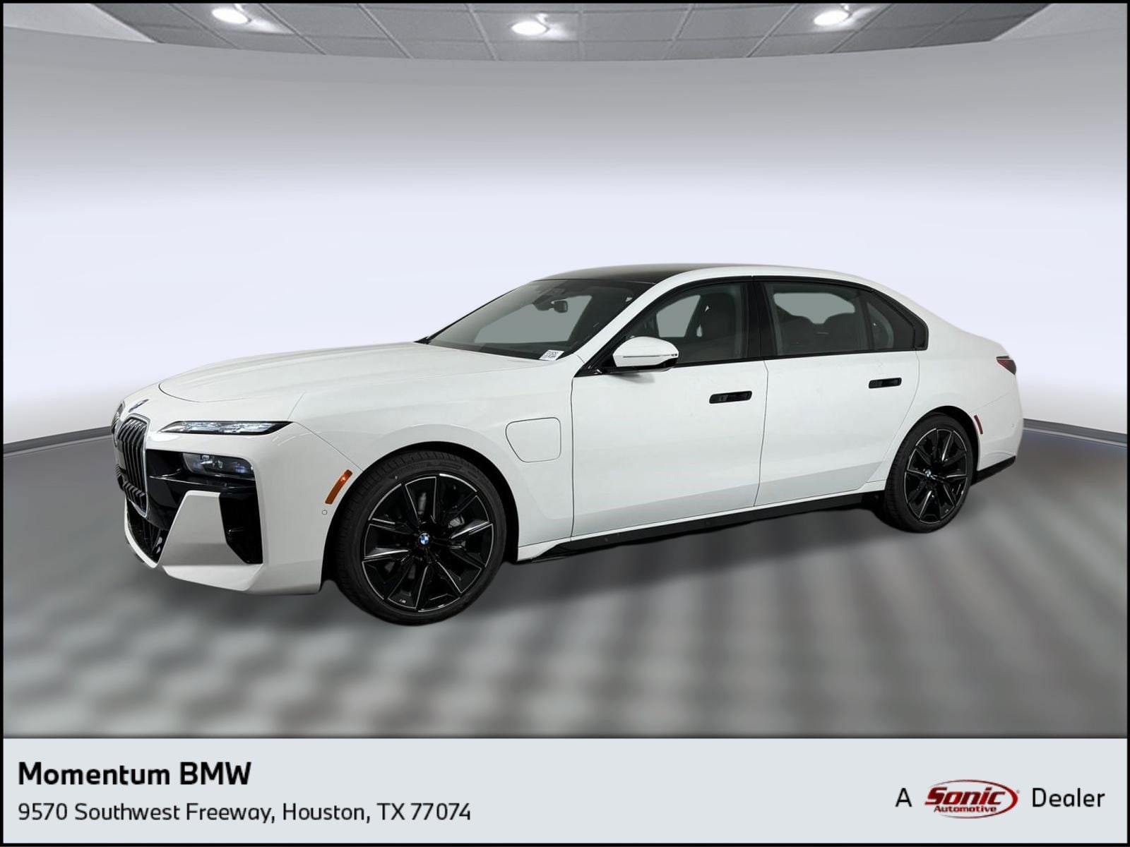 2026 BMW 750e