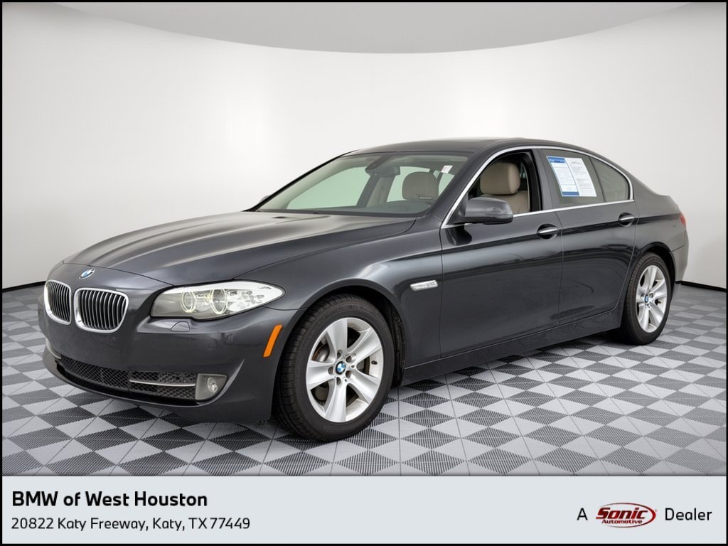 2012 BMW 5 Series 528i