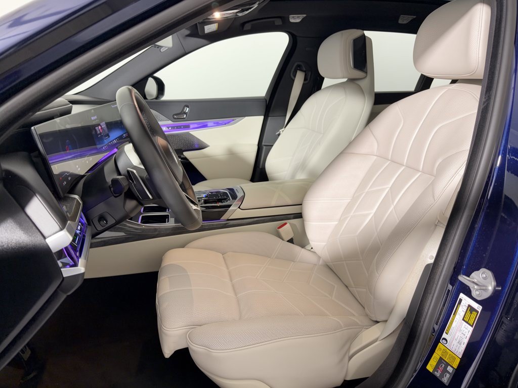 Used 2023 BMW i7 xDrive60 Sedan