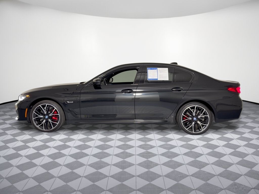 Certified 2023 BMW 530e Sedan